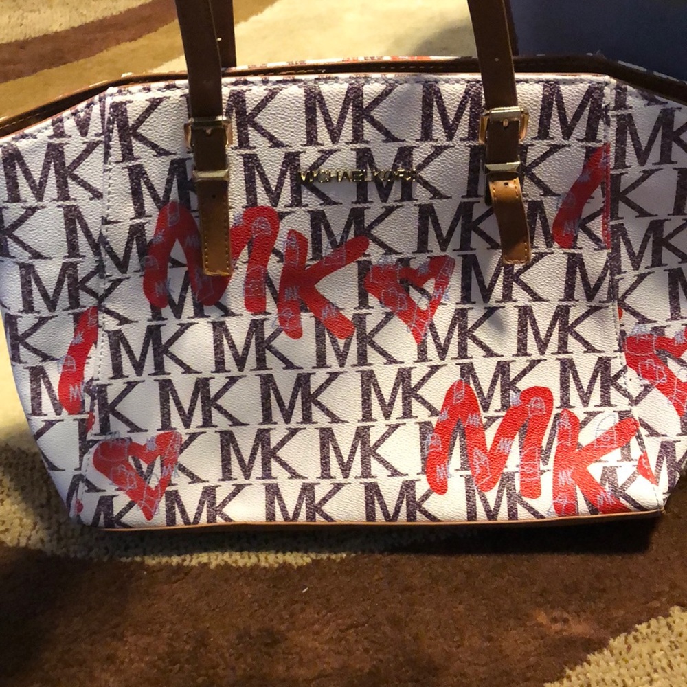 Michael Kors (knock-off)